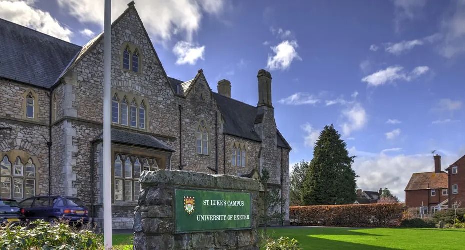 英国埃克塞特大学