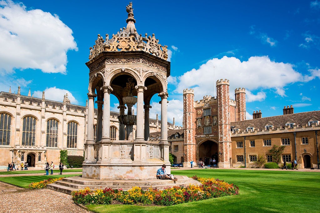 英国剑桥大学