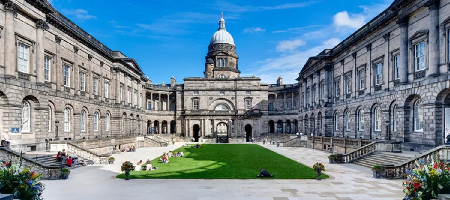 英国爱丁堡大学
