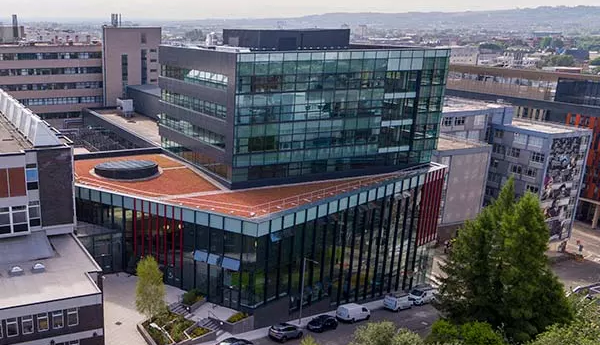 英国思克莱德大学