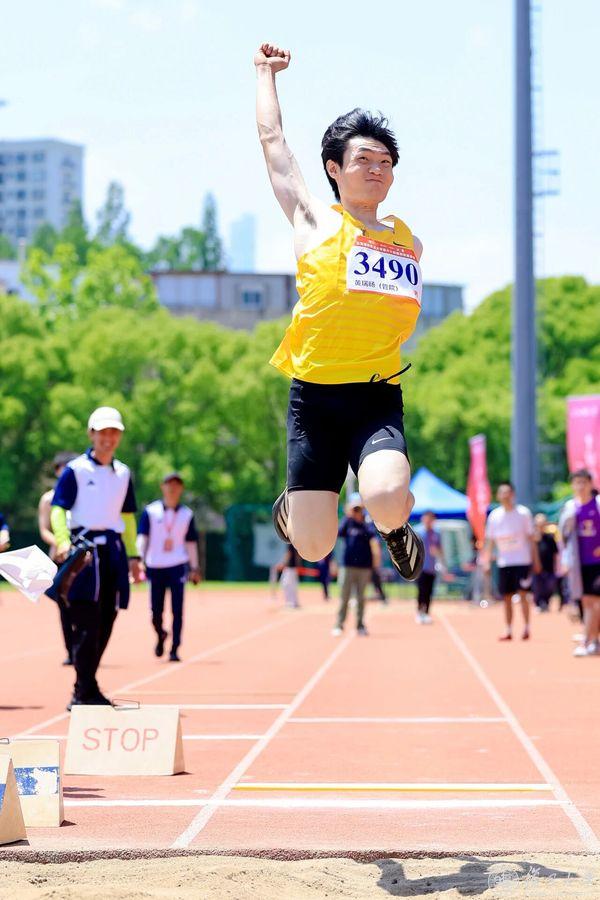 当“燃”不让！比亚迪杯复旦大学第六十四届田径运动会暨第六届教工趣味运动会举行