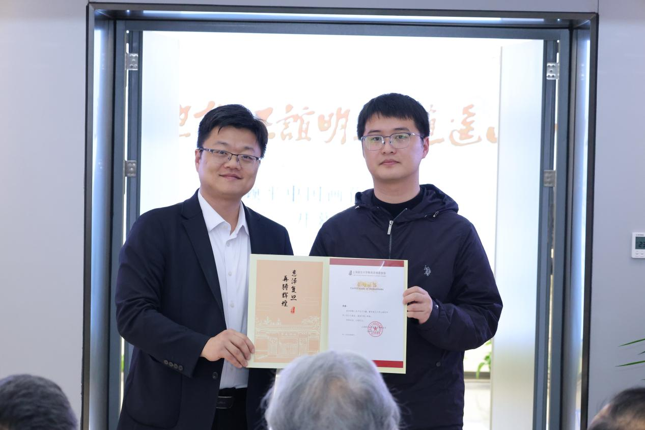 “旦复旦兮・正谊明道・逍遥山水”顾平中国画作品展复旦上医站开幕