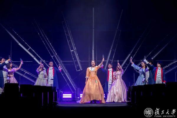 复旦大学第二十五届校园十大歌手诞生