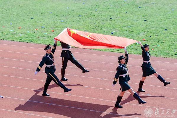 当“燃”不让！比亚迪杯复旦大学第六十四届田径运动会暨第六届教工趣味运动会举行
